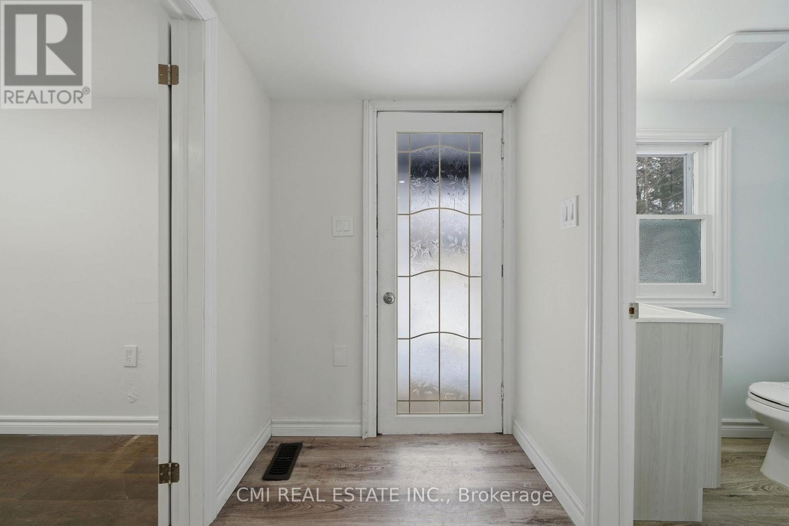 63 Sunnylea Avenue, Armour, Ontario  P0A 1L0 - Photo 6 - X12966502