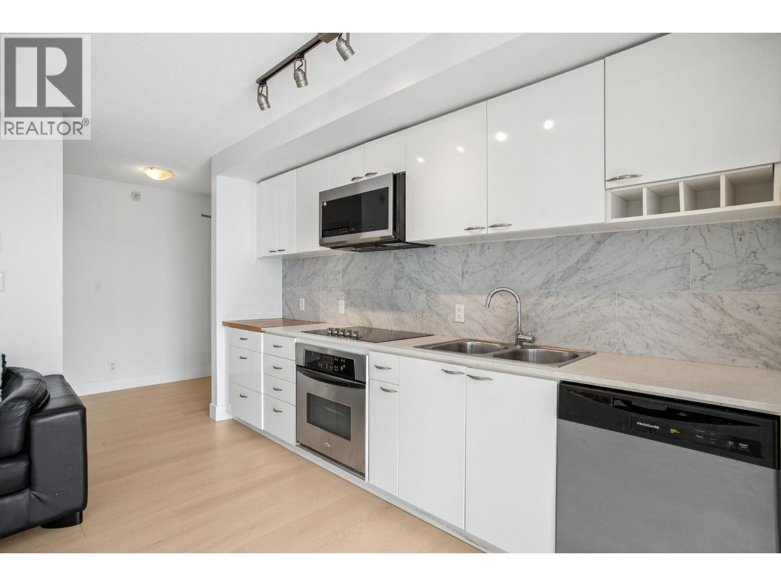 2209 602 Citadel Parade, Vancouver, British Columbia V6B 1X2 - Photo 7 - R3107299