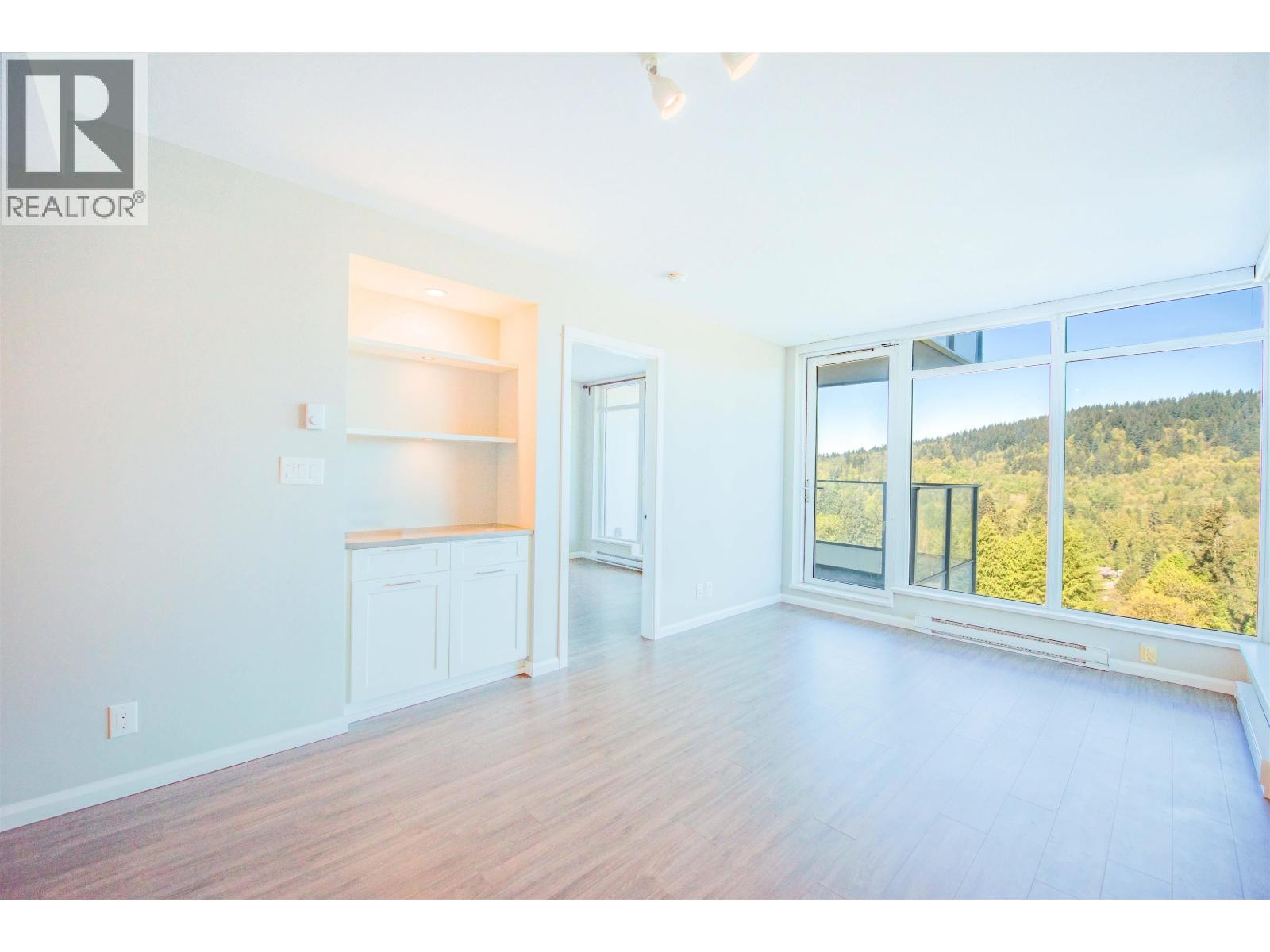 1203 520 Como Lake Avenue, Coquitlam, British Columbia  V3J 0E8 - Photo 8 - R3085412