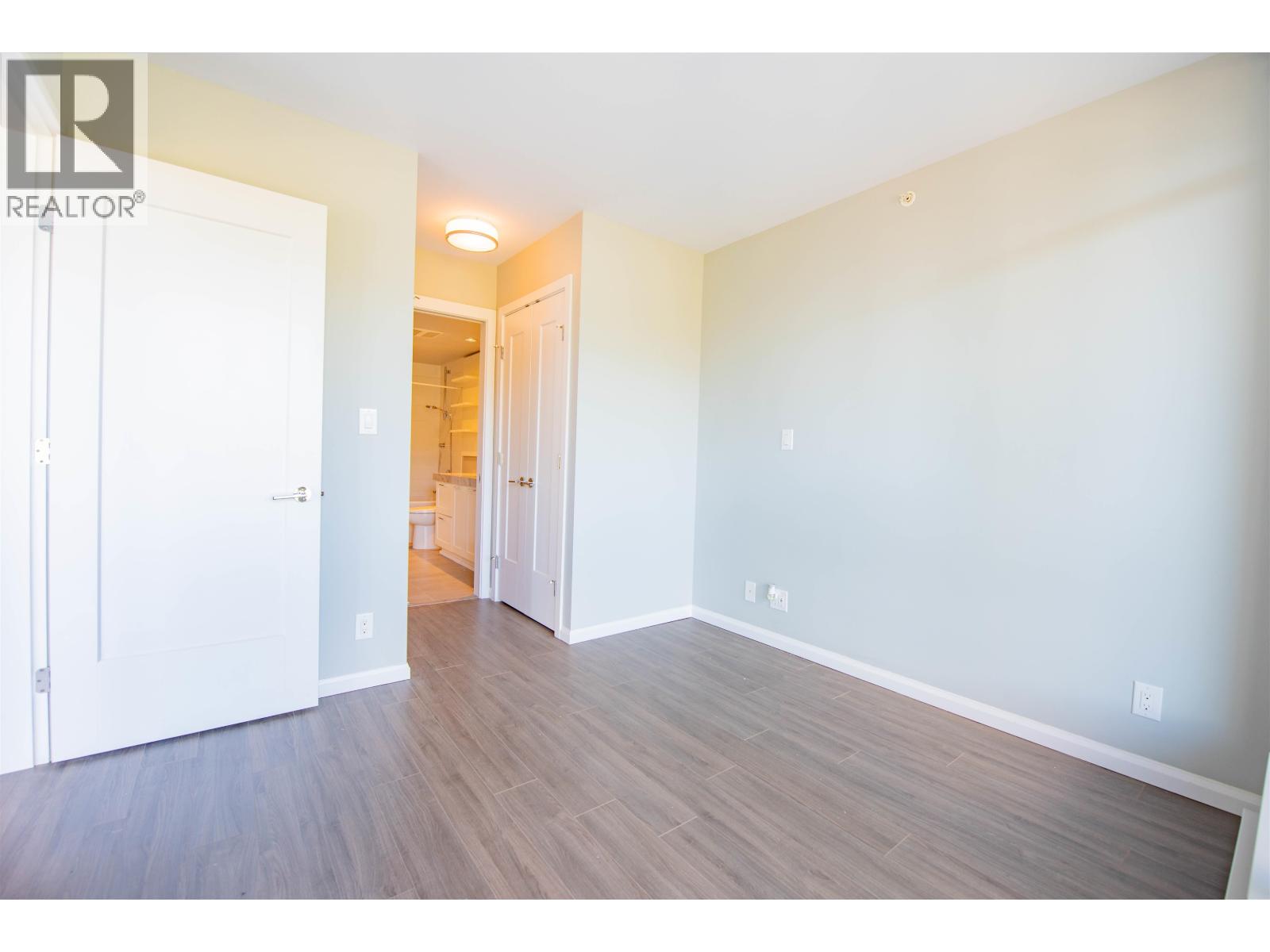 1203 520 Como Lake Avenue, Coquitlam, British Columbia  V3J 0E8 - Photo 9 - R3085412