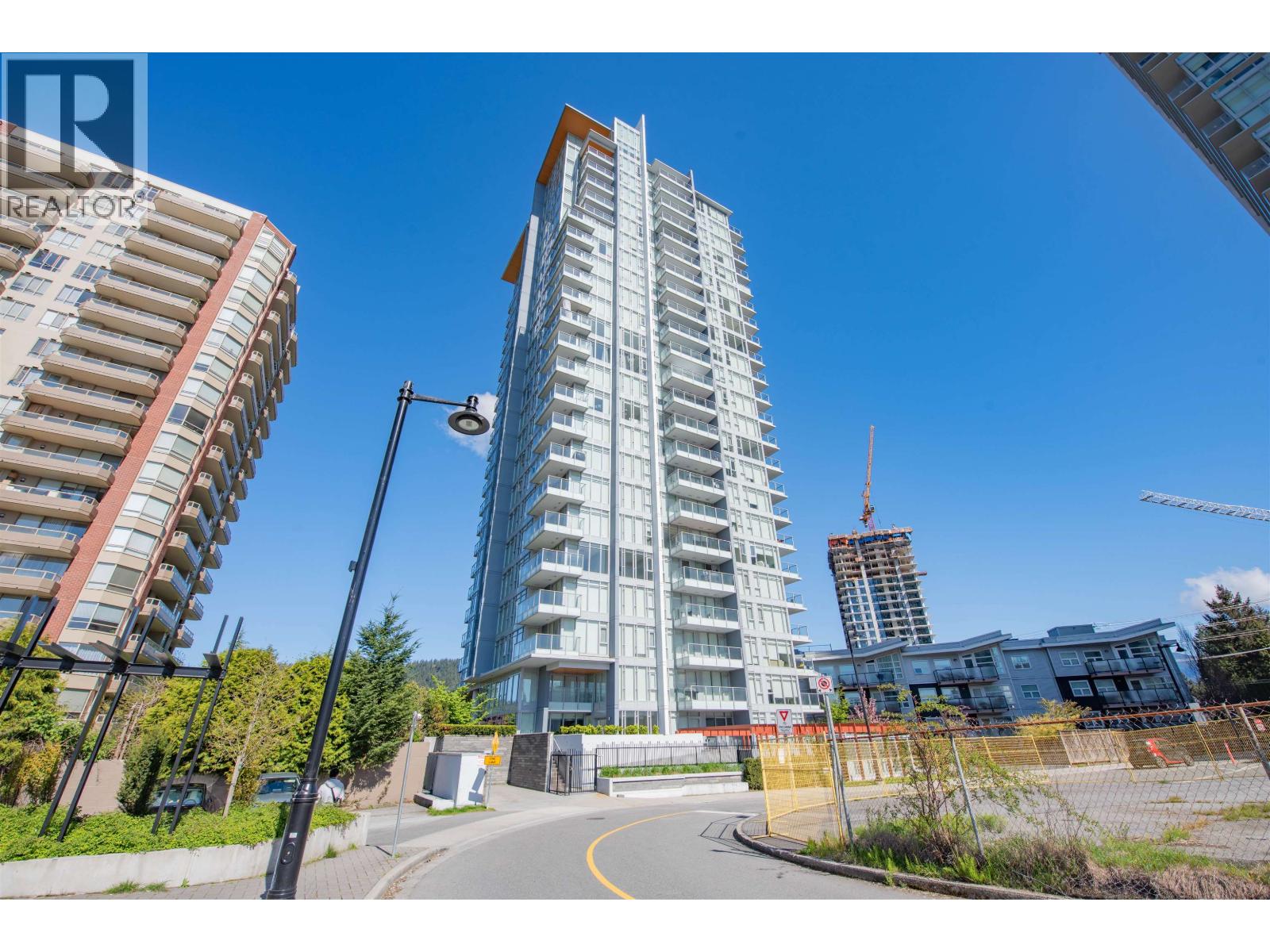 1203 520 Como Lake Avenue, Coquitlam, British Columbia  V3J 0E8 - Photo 23 - R3085412