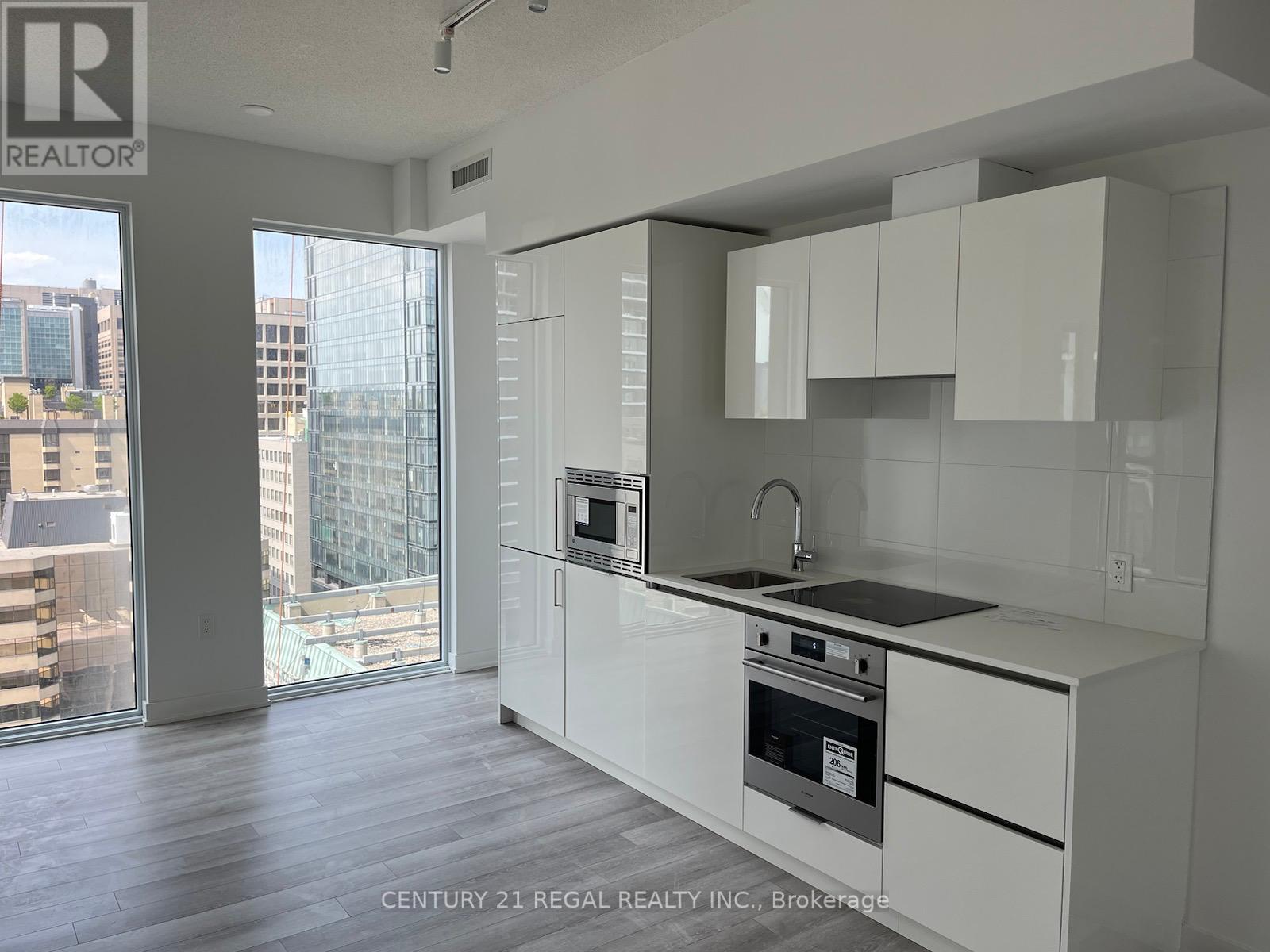 1409 - 238 Simcoe Street, Toronto, Ontario  M5T 1T4 - Photo 10 - C12959952