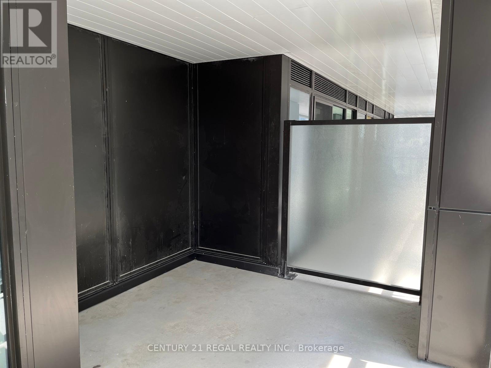 1409 - 238 Simcoe Street, Toronto, Ontario  M5T 1T4 - Photo 4 - C12959952