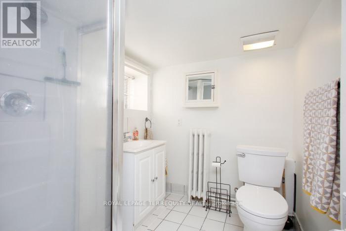 1746 Queen Street E, Toronto, Ontario  M4L 1G7 - Photo 19 - E12865030