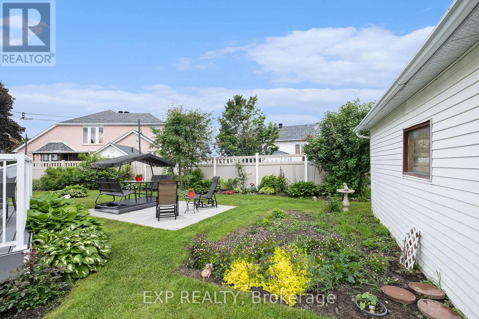 36 Desnoyers Street, Casselman, Ontario  K0A 1M0 - Photo 27 - X12888726