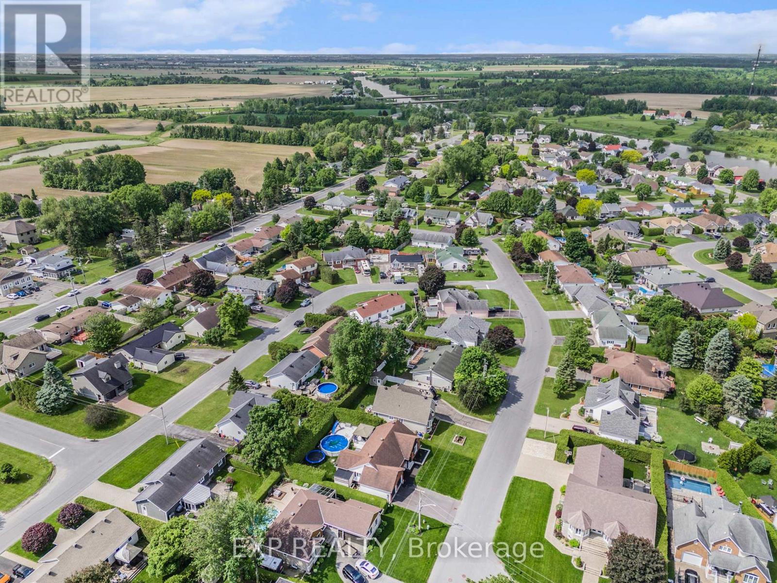 36 Desnoyers Street, Casselman, Ontario  K0A 1M0 - Photo 31 - X12888726