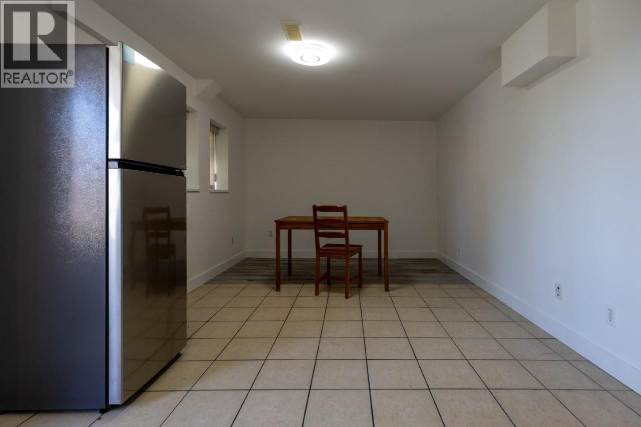 7250-52 Nelson Avenue, Burnaby, British Columbia  V5J 4C3 - Photo 29 - R3107491