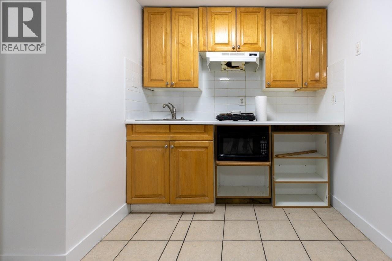 7250-52 Nelson Avenue, Burnaby, British Columbia  V5J 4C3 - Photo 31 - R3107491