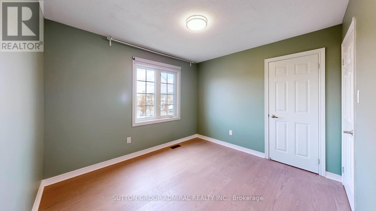 75 Lauderdale Drive, Vaughan, Ontario  L6A 4G7 - Photo 34 - N12964386