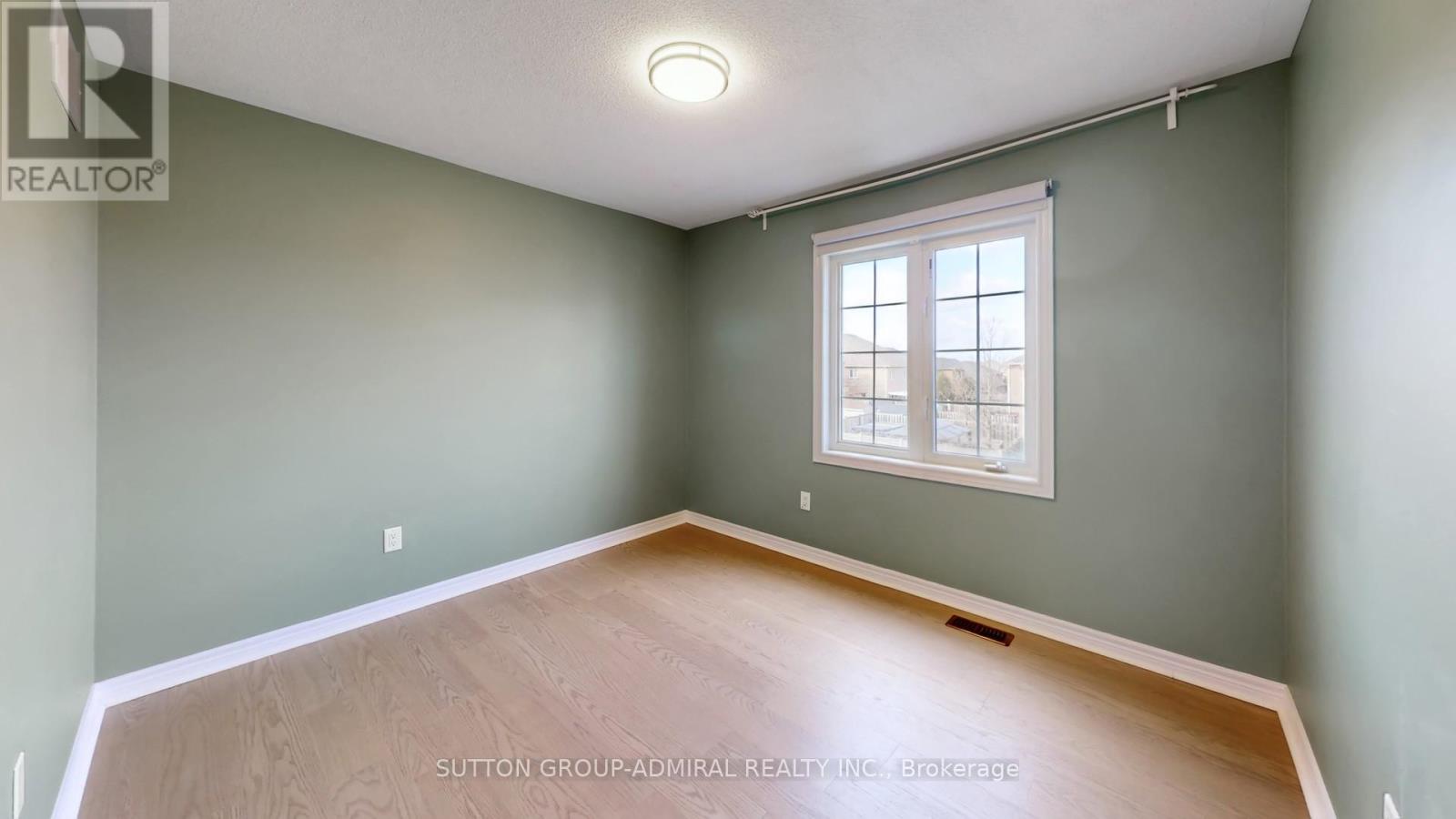 75 Lauderdale Drive, Vaughan, Ontario  L6A 4G7 - Photo 35 - N12964386