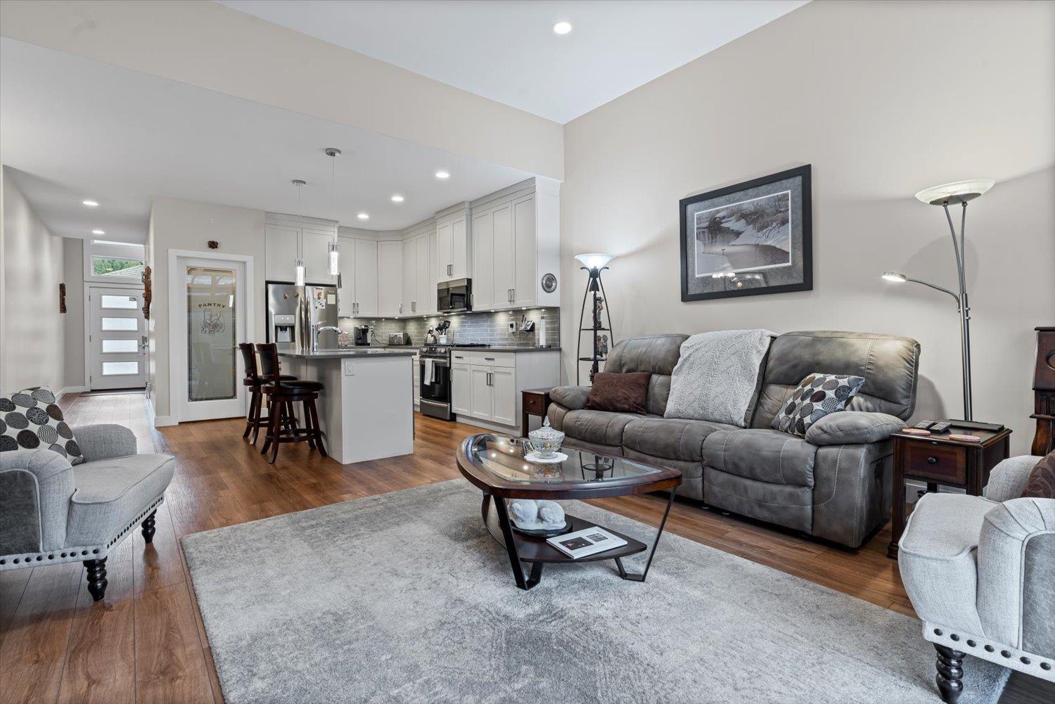 85 46110 Thomas Road, Vedder Crossing, Chilliwack, British Columbia V2R 2R4 - Photo 3 - R3107408