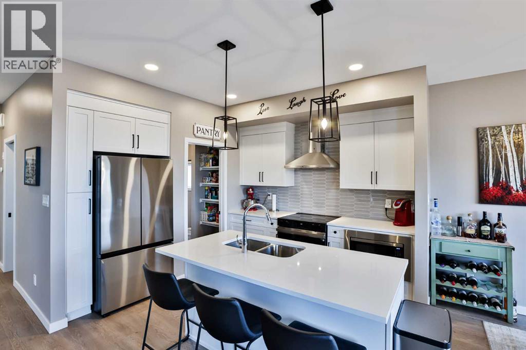 38 Goldenrod Place W, Lethbridge, Alberta T1J 5W9 - Photo 4 - A2289557