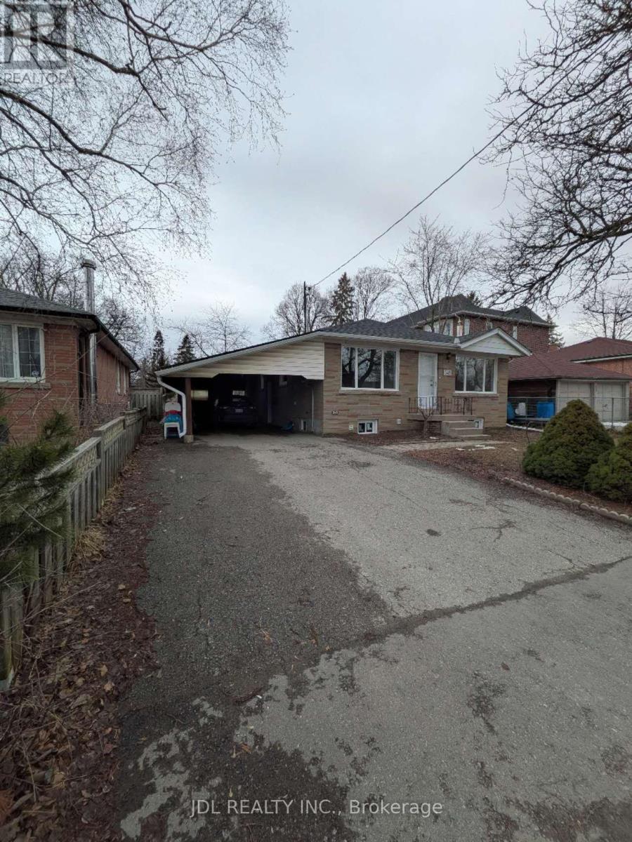 Basement - 345 Centre Street, Richmond Hill, Ontario  L4C 1B3 - Photo 8 - N12959866