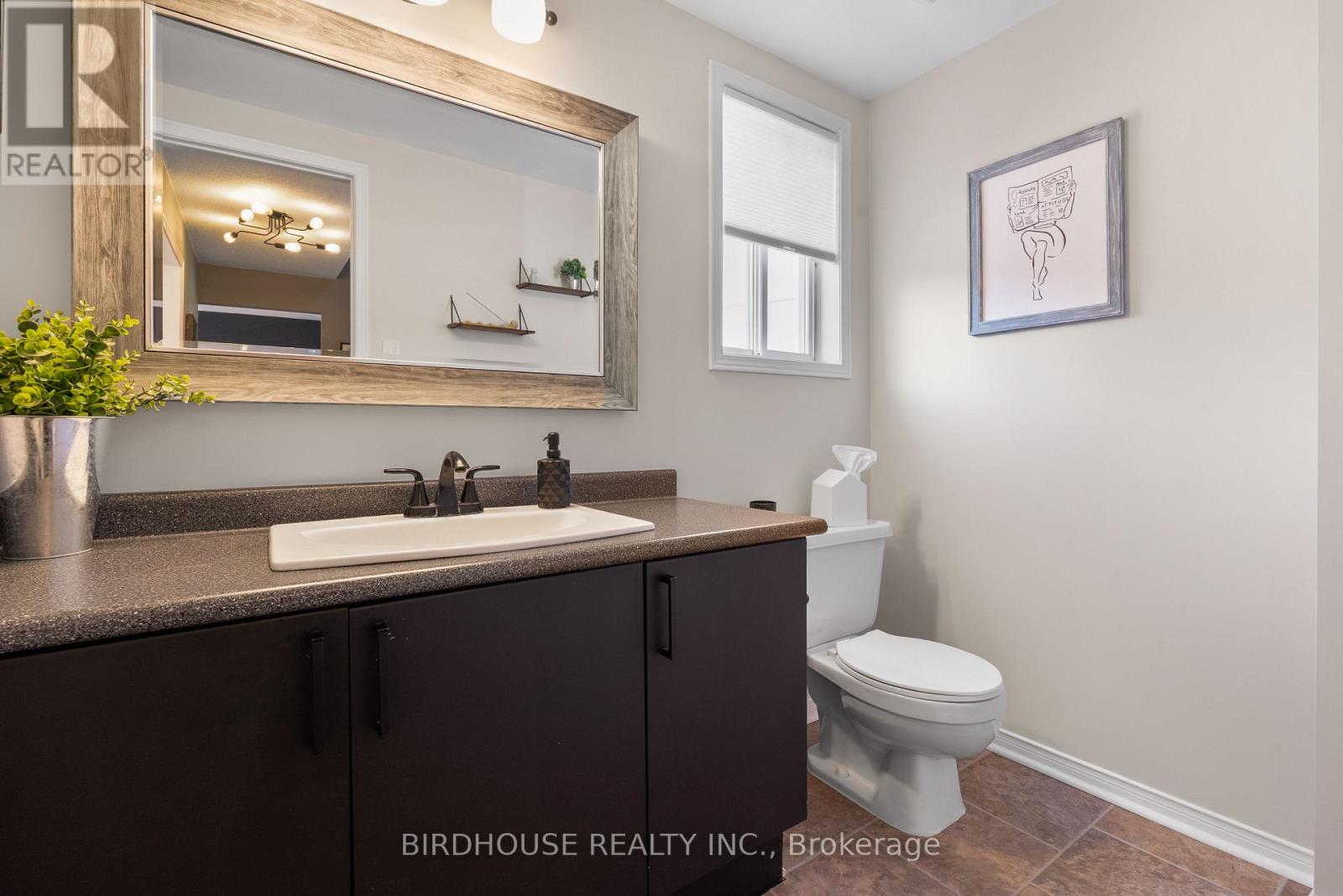 56 Champlain Boulevard, Kawartha Lakes, Ontario  K9V 4R1 - Photo 15 - X12966552