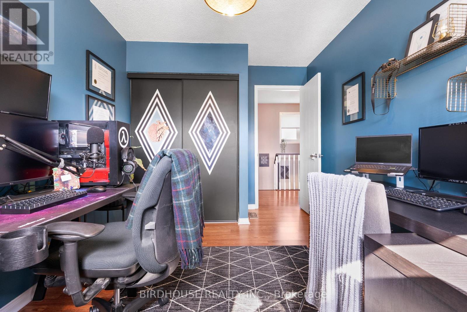 56 Champlain Boulevard, Kawartha Lakes, Ontario  K9V 4R1 - Photo 22 - X12966552