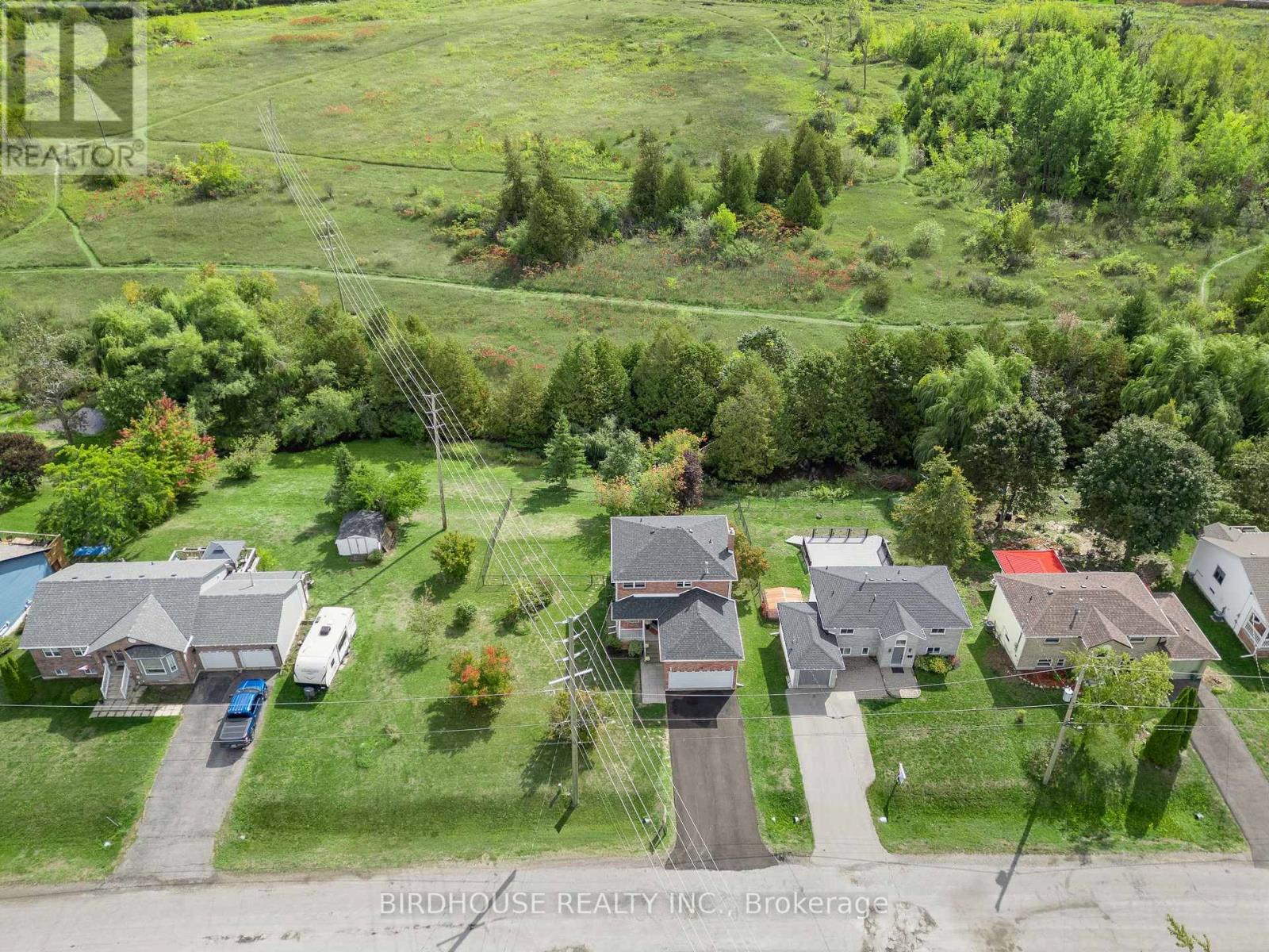 56 Champlain Boulevard, Kawartha Lakes, Ontario  K9V 4R1 - Photo 36 - X12966552