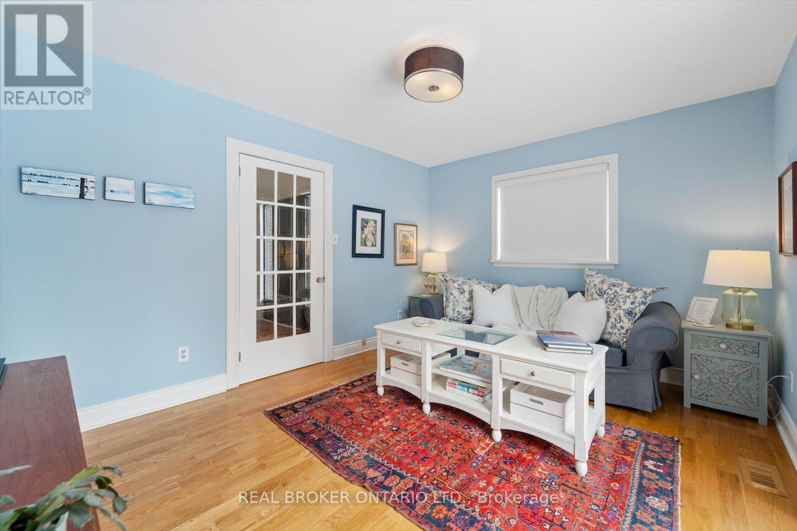 1449 Champlain Drive, Peterborough (Northcrest Ward 5), Ontario  K9L 1N3 - Photo 25 - X12966584