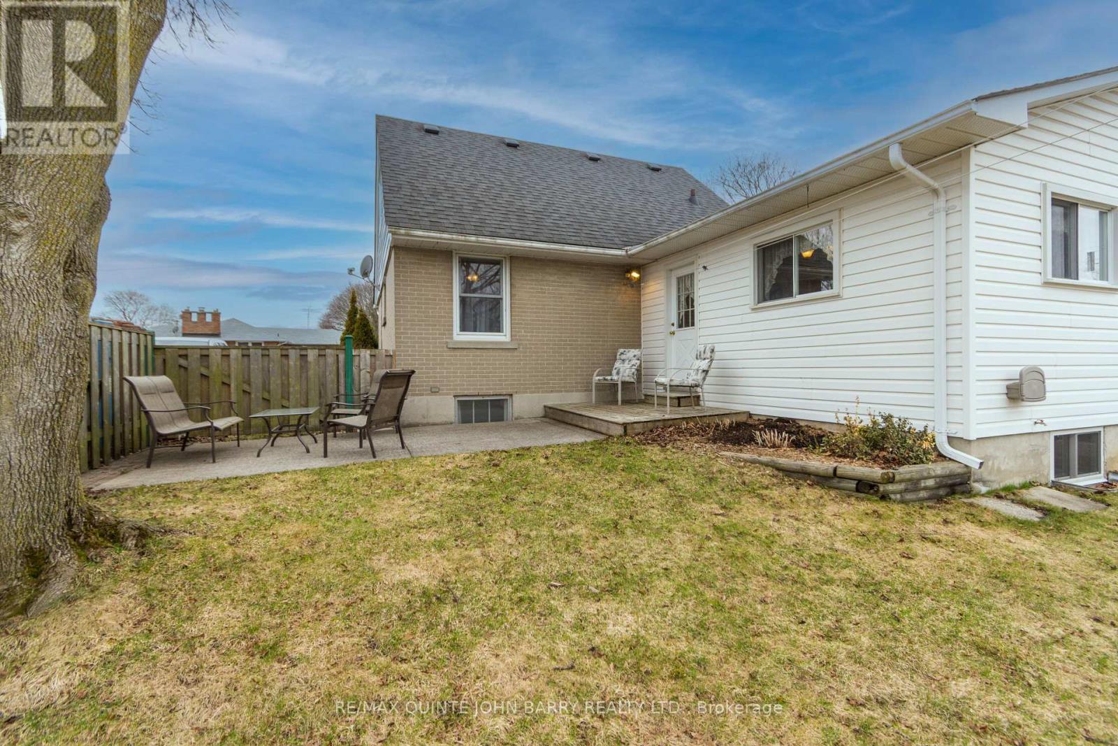 35 Fourth Avenue, Quinte West, Ontario  K8V 5N5 - Photo 29 - X12966644