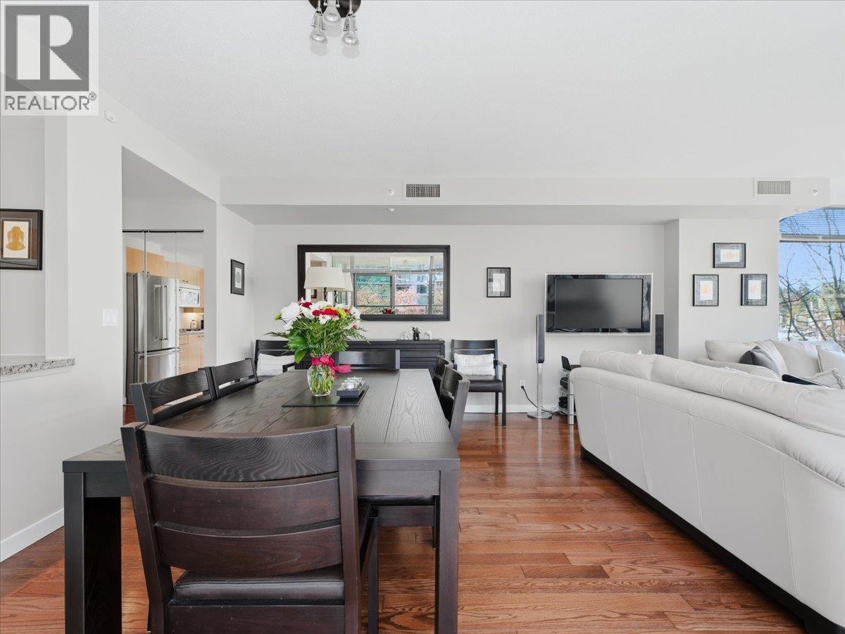 202 1790 Bayshore Drive, Vancouver, British Columbia  V6G 3G5 - Photo 5 - R3107436