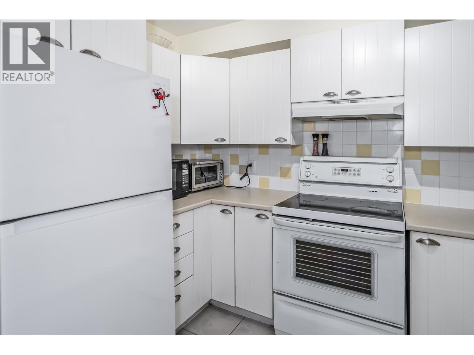 7307 Magnolia Terrace, Burnaby, British Columbia  V5E 4M3 - Photo 12 - R3107440