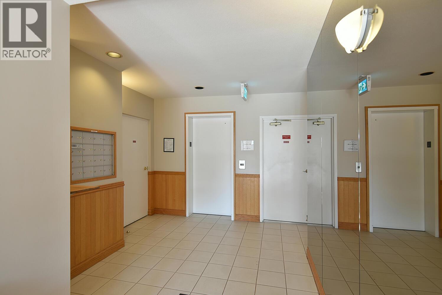 104 5768 Marine Way, Sechelt, British Columbia  V7Z 0K4 - Photo 21 - R3107443