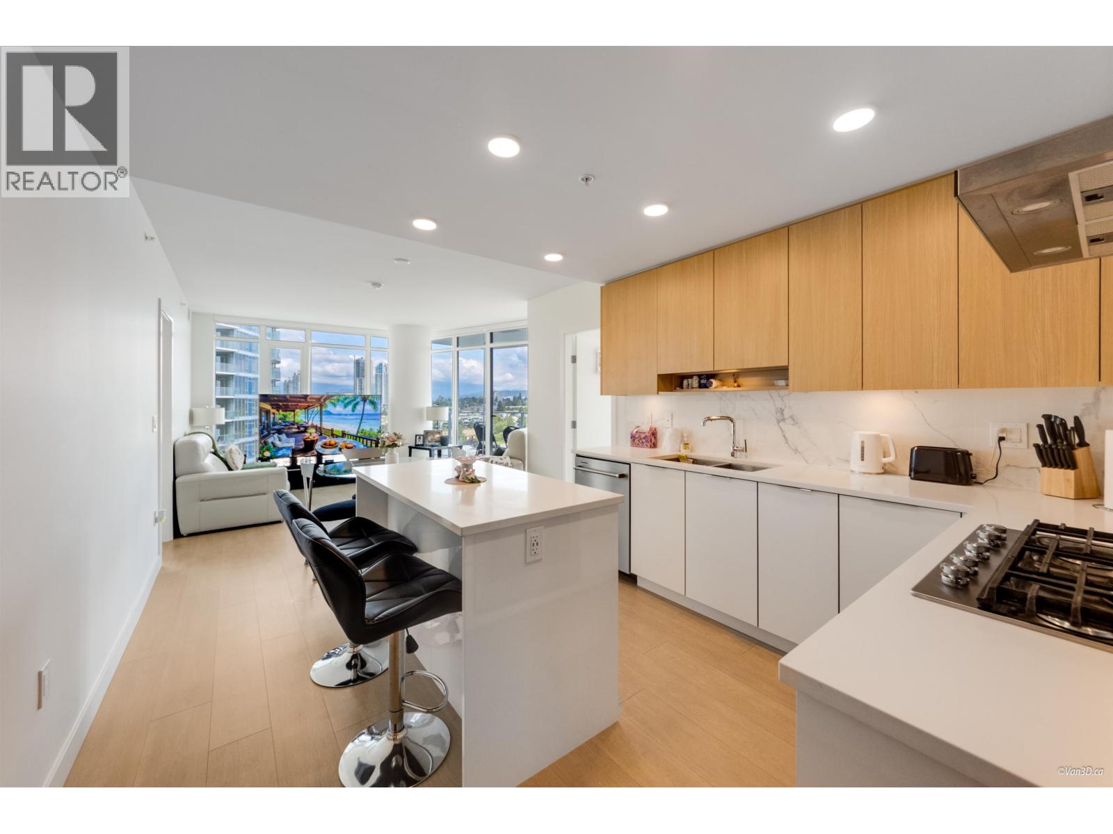 1106 7769 Park Crescent, Burnaby, British Columbia  V3N 0J7 - Photo 12 - R3107447