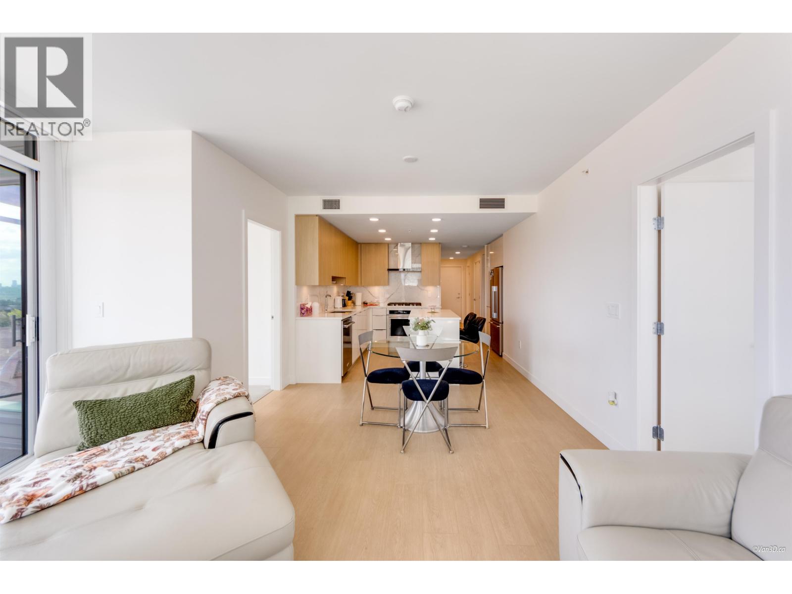 1106 7769 Park Crescent, Burnaby, British Columbia  V3N 0J7 - Photo 16 - R3107447