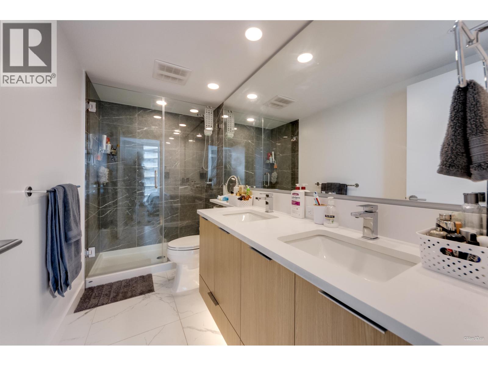 1106 7769 Park Crescent, Burnaby, British Columbia  V3N 0J7 - Photo 9 - R3107447