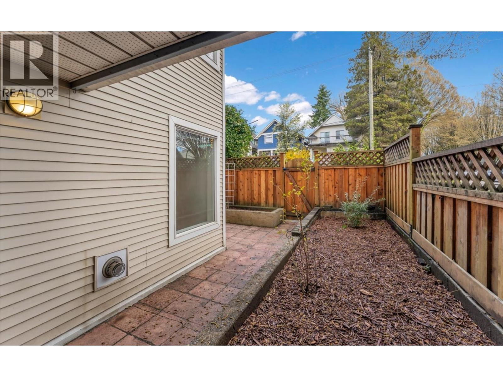 104 1641 Woodland Drive, Vancouver, British Columbia  V5L 3S9 - Photo 18 - R3107448