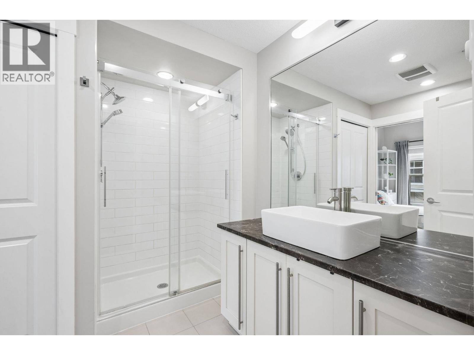 755 W 42 Avenue, Vancouver, British Columbia  V5Z 2N8 - Photo 10 - R3107465