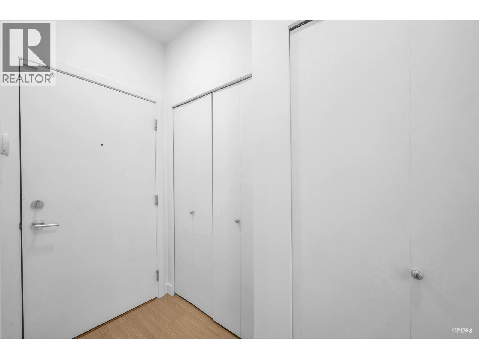 318 5460 Broadway, Burnaby, British Columbia  V5B 0B4 - Photo 26 - R3107470