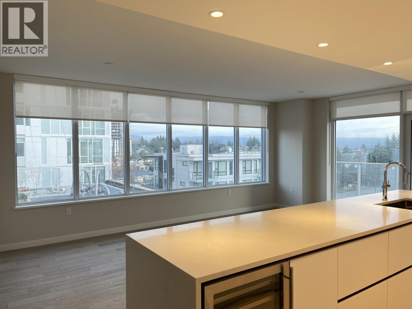 603 485 W 42nd Avenue, Vancouver, British Columbia  V5Y 0R6 - Photo 3 - R3107492