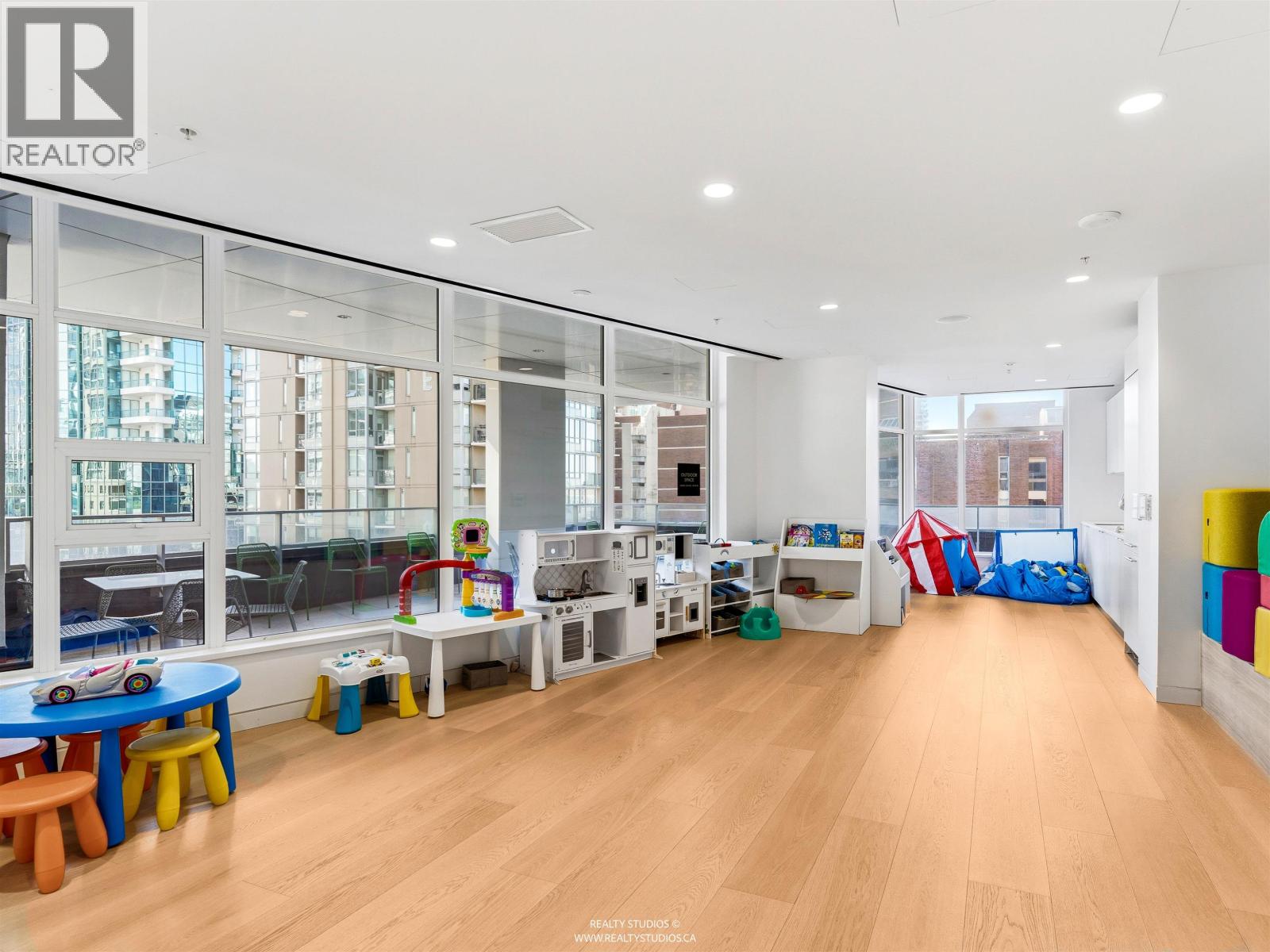 2702 1289 Hornby Street, Vancouver, British Columbia  V6Z 0G7 - Photo 25 - R3107497