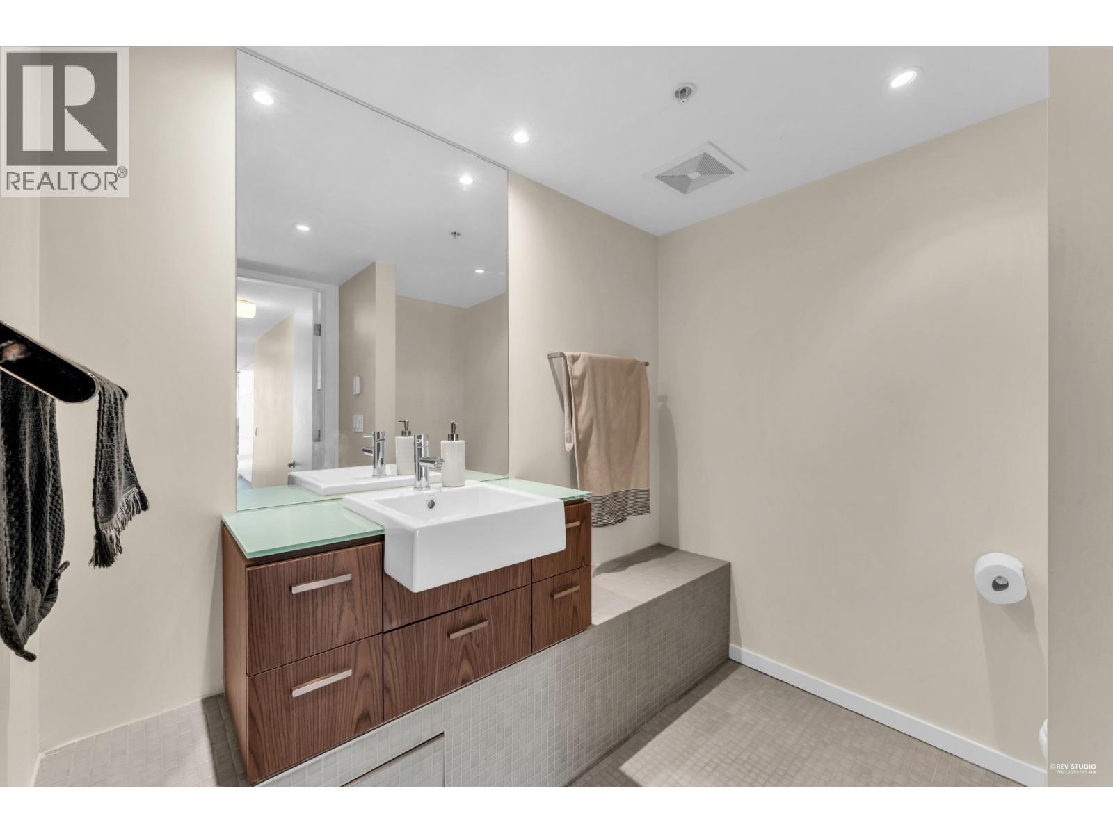 2 850 W 8th Avenue, Vancouver, British Columbia  V5Z 1E2 - Photo 25 - R3107509