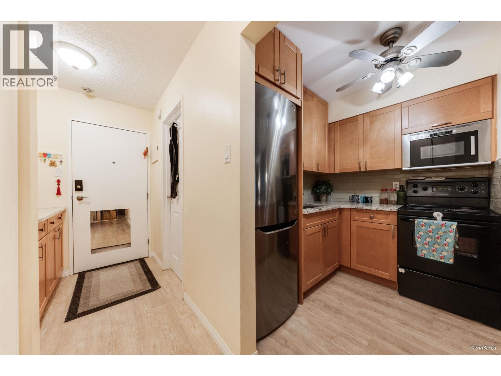 210 1545 E 2nd Avenue, Vancouver, British Columbia  V5N 1C8 - Photo 4 - R3107519