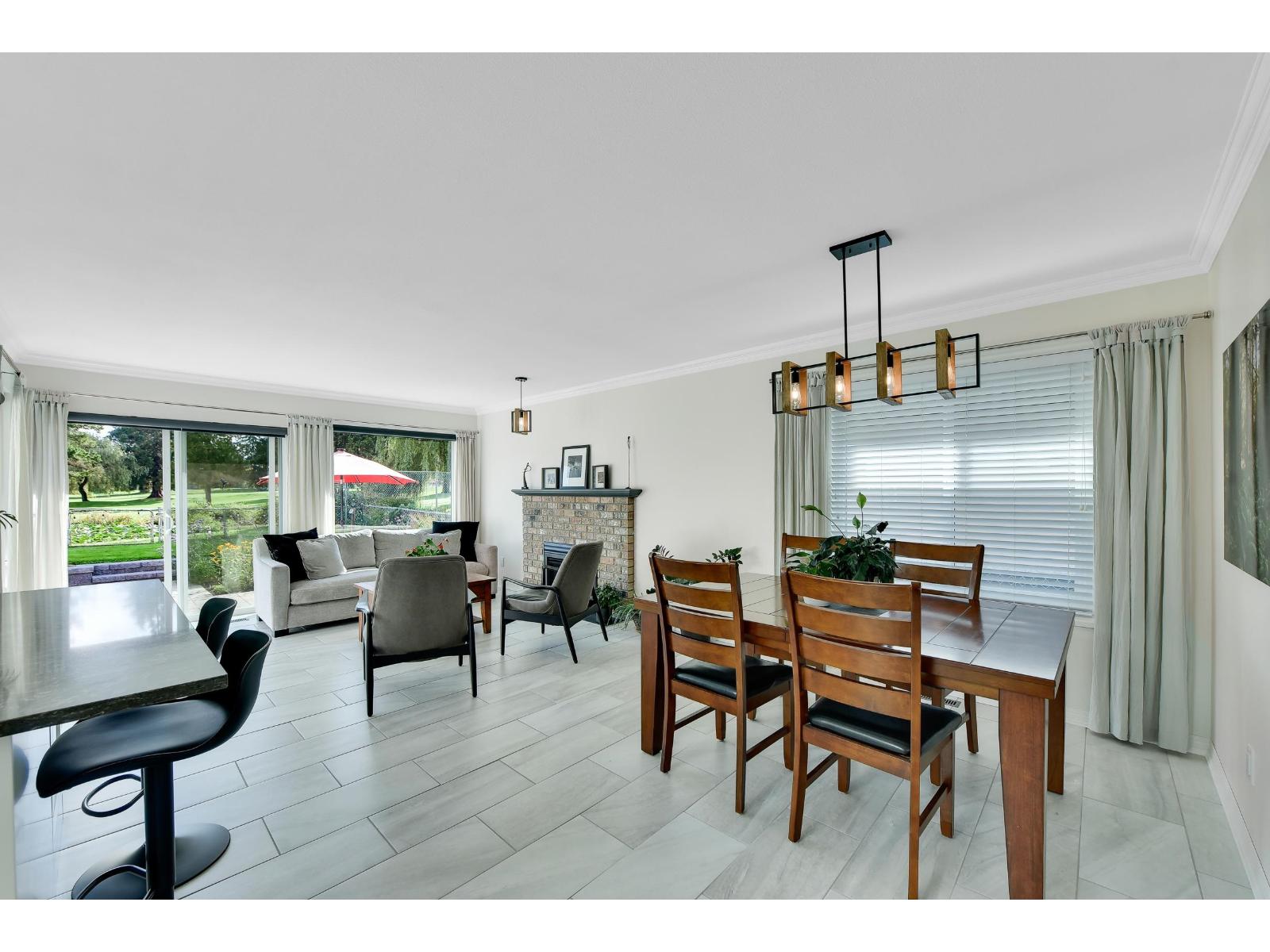 4870 209a Street, Langley, British Columbia  V3A 8A1 - Photo 11 - R3098288