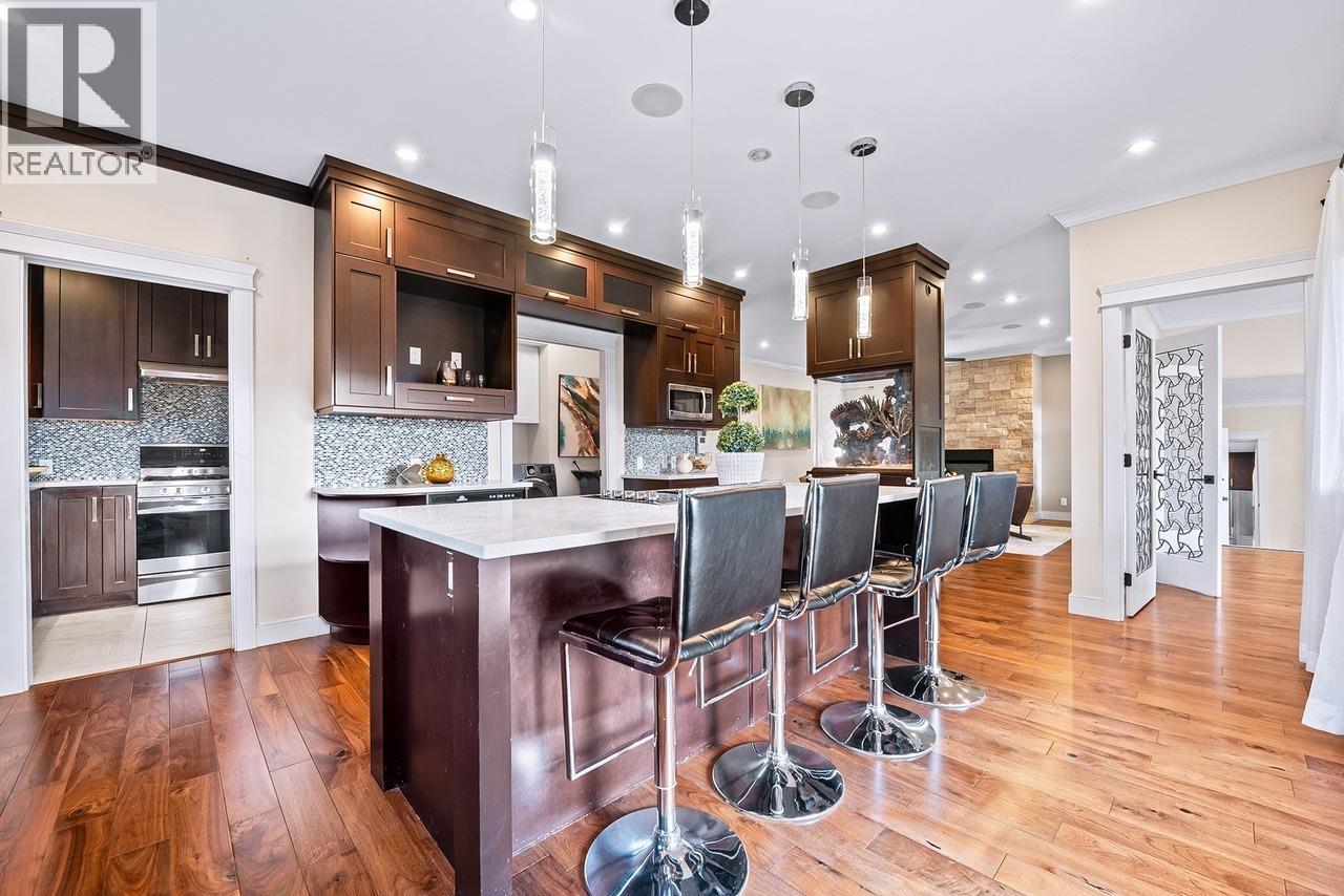 839 W 20th Street, North Vancouver, British Columbia  V7P 2B5 - Photo 11 - R3107460