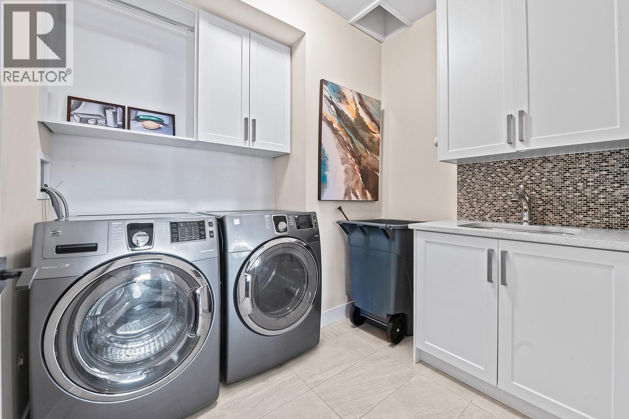 839 W 20th Street, North Vancouver, British Columbia  V7P 2B5 - Photo 16 - R3107460