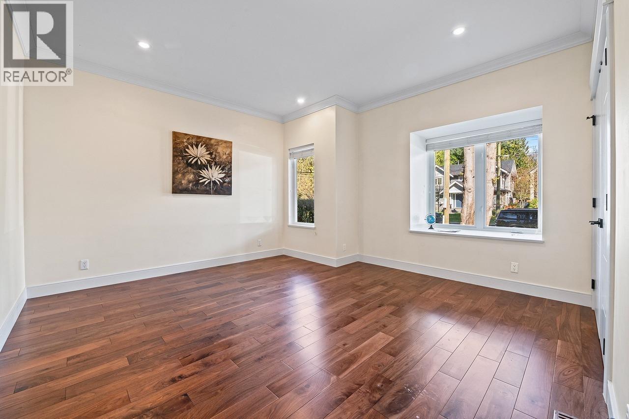 839 W 20th Street, North Vancouver, British Columbia  V7P 2B5 - Photo 17 - R3107460