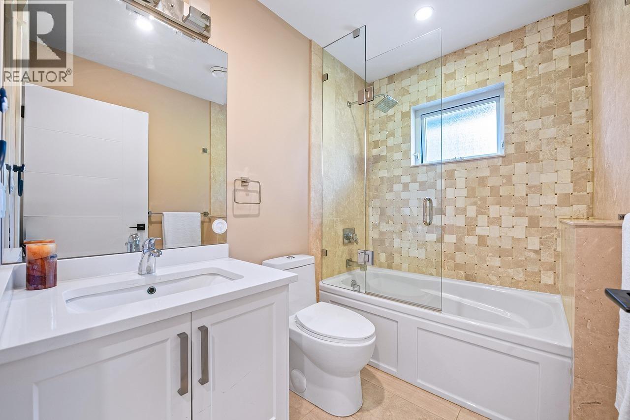 839 W 20th Street, North Vancouver, British Columbia  V7P 2B5 - Photo 29 - R3107460