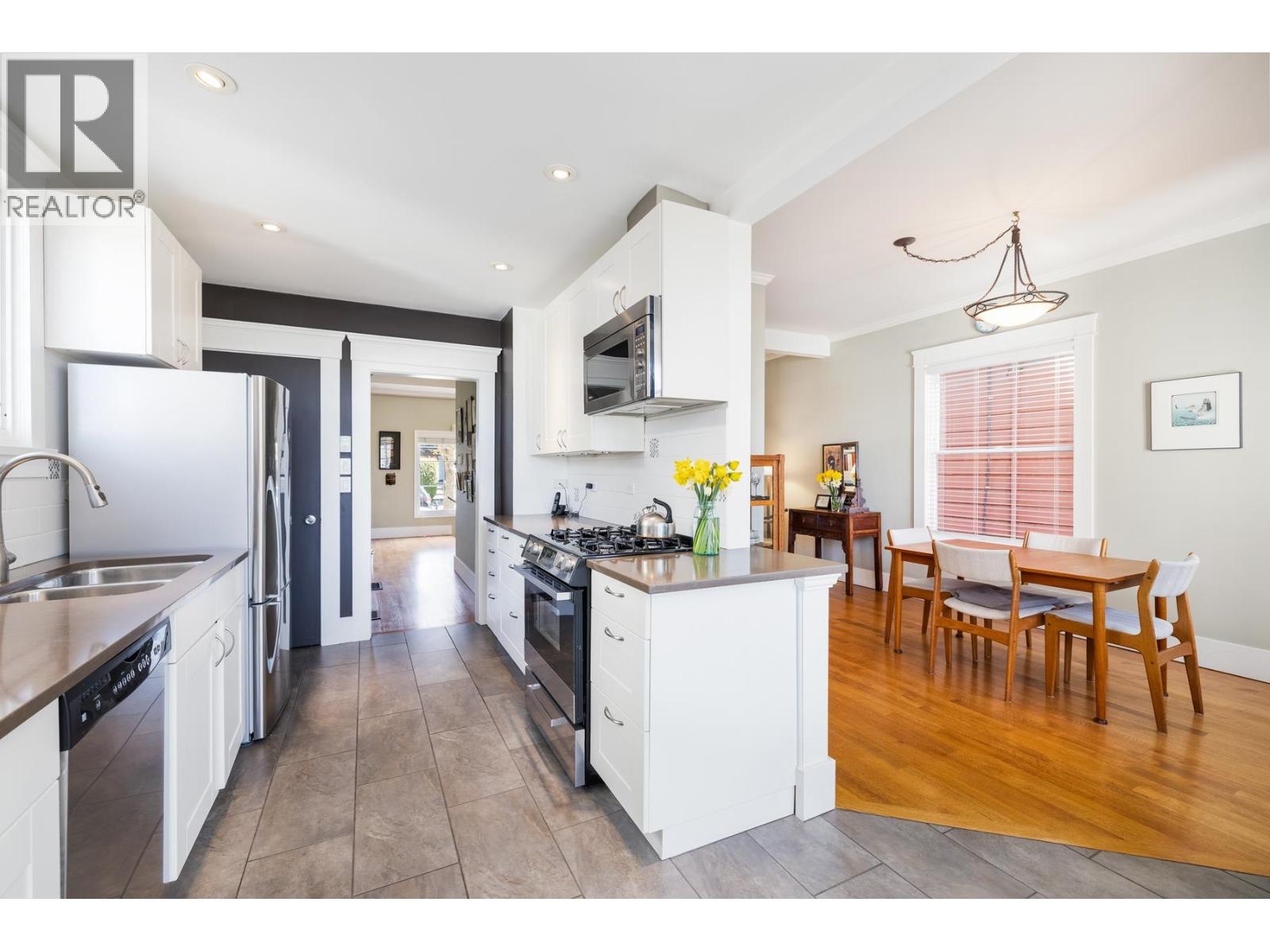 4491 Harriet Street, Vancouver, British Columbia  V5V 4K4 - Photo 13 - R3107462