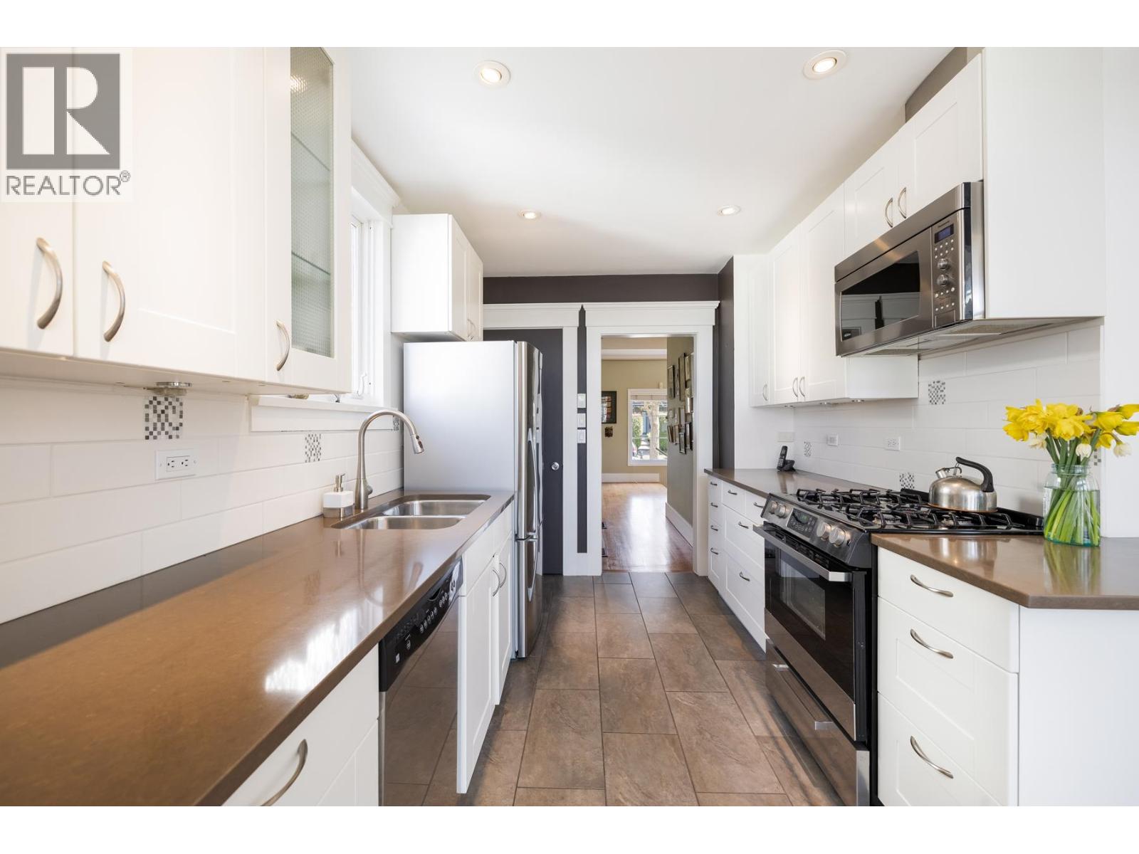 4491 Harriet Street, Vancouver, British Columbia  V5V 4K4 - Photo 14 - R3107462