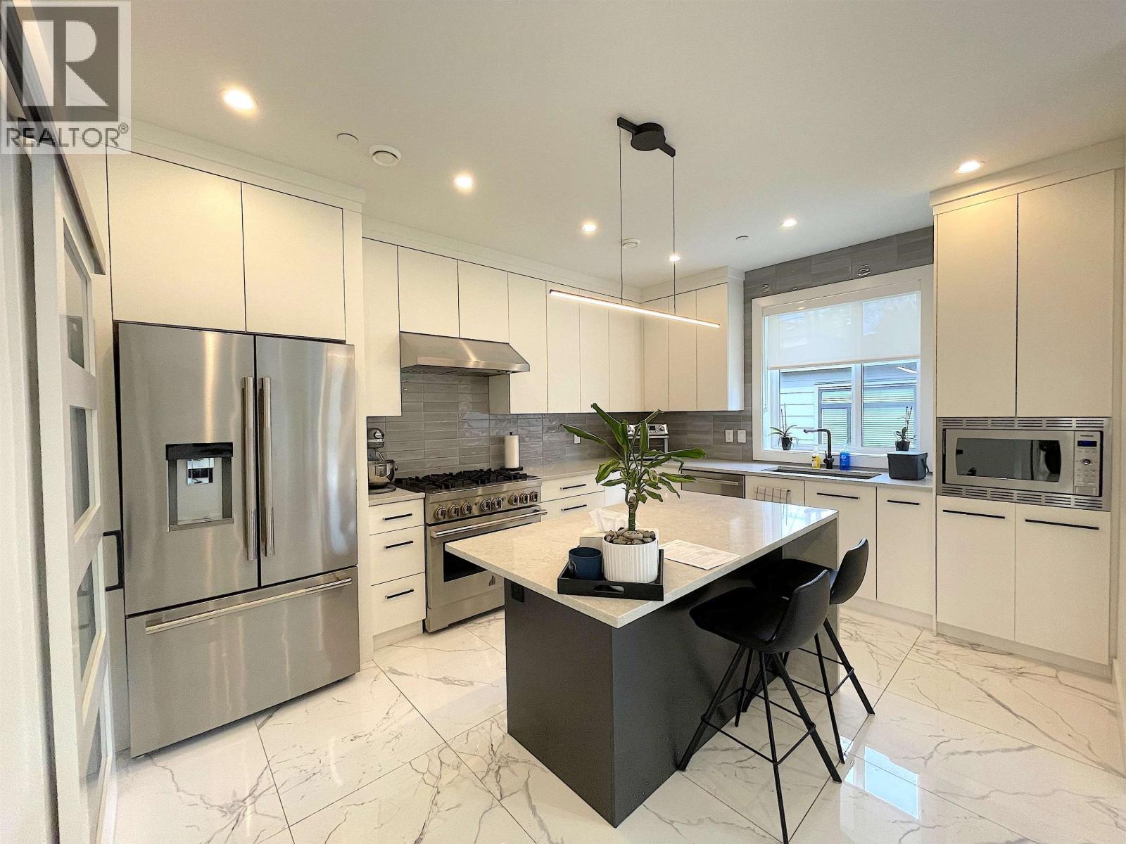 1633 Se Marine Drive, Vancouver, British Columbia  V5P 2R5 - Photo 8 - R3107474