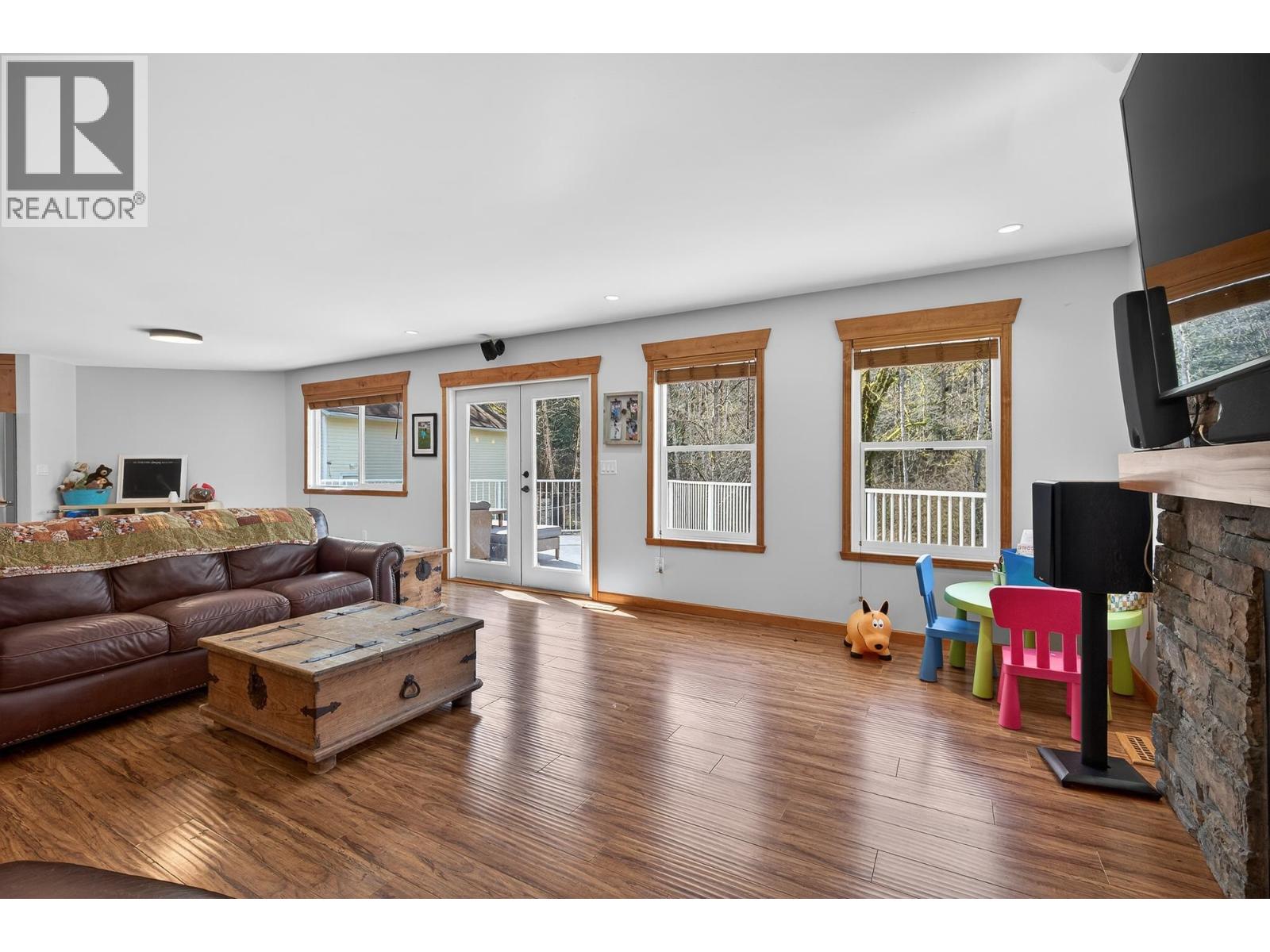 25700 116 Avenue, Maple Ridge, British Columbia  V4R 1Z6 - Photo 6 - R3107486