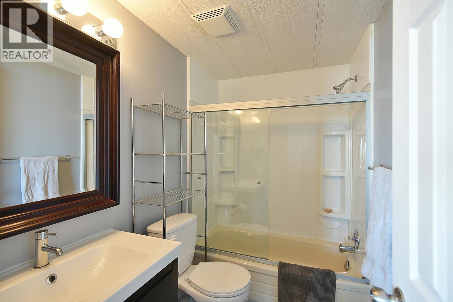 5218 Sunshine Coast Highway, Sechelt, British Columbia  V7Z 0C1 - Photo 13 - R3107490