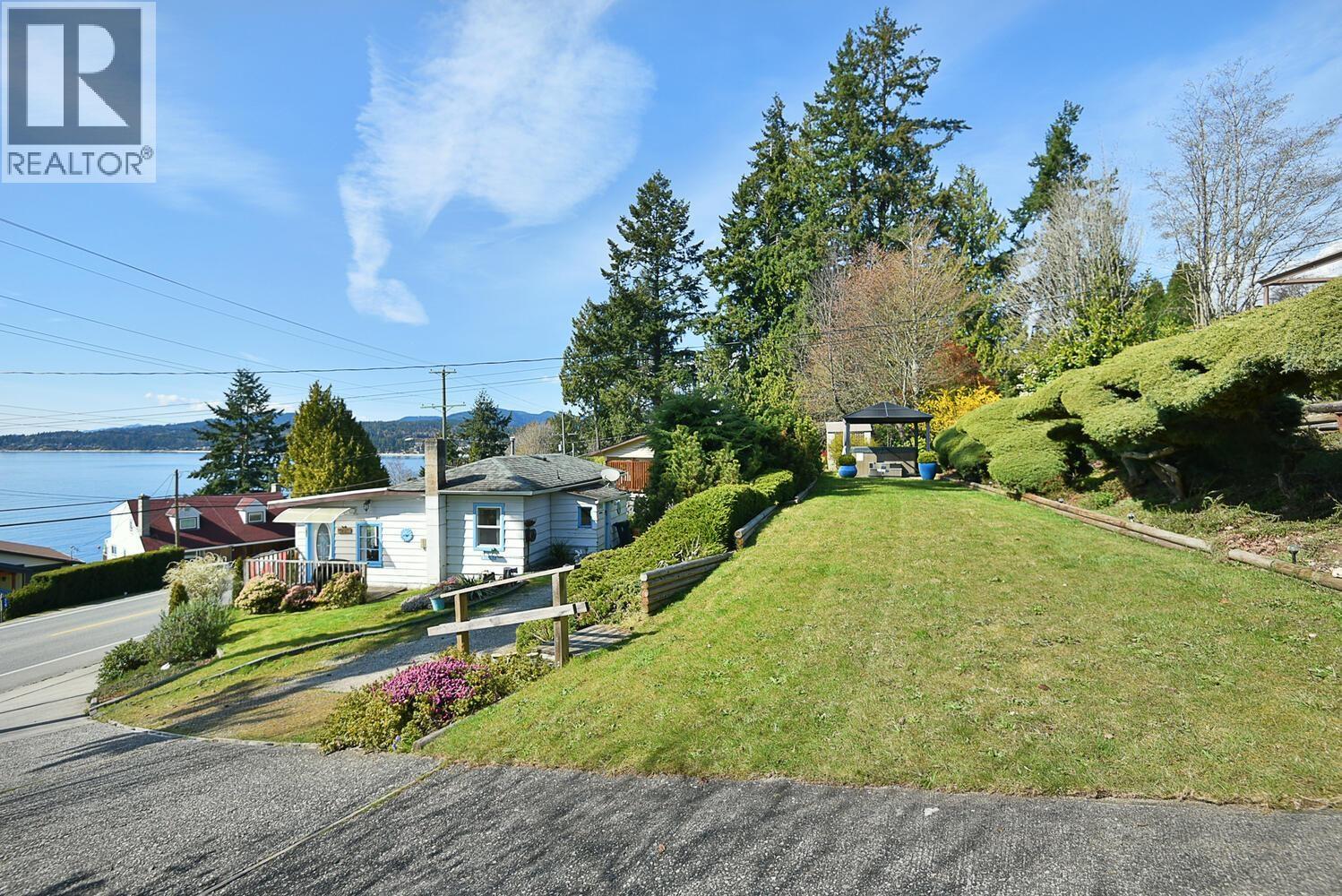 5218 Sunshine Coast Highway, Sechelt, British Columbia  V7Z 0C1 - Photo 22 - R3107490