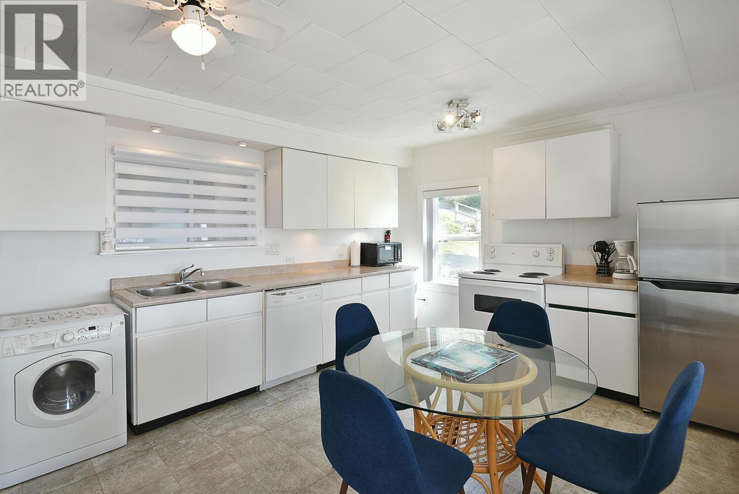 5218 Sunshine Coast Highway, Sechelt, British Columbia  V7Z 0C1 - Photo 28 - R3107490