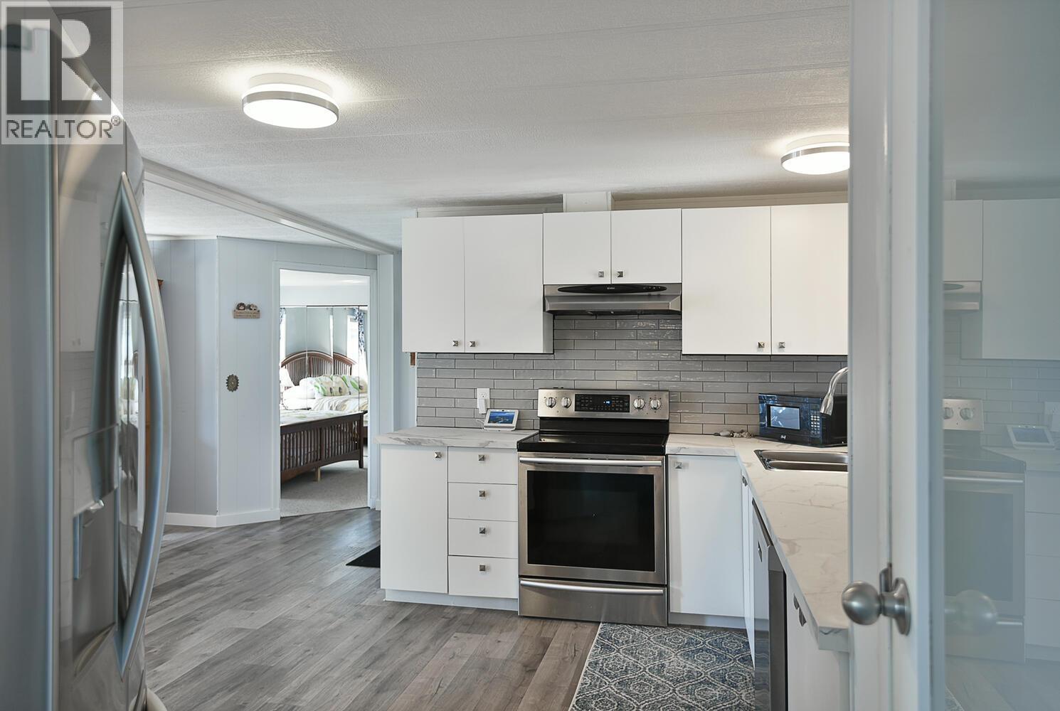 5218 Sunshine Coast Highway, Sechelt, British Columbia  V7Z 0C1 - Photo 7 - R3107490