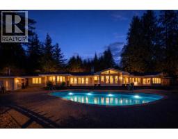 888 PYRFORD ROAD, West Vancouver, British Columbia
