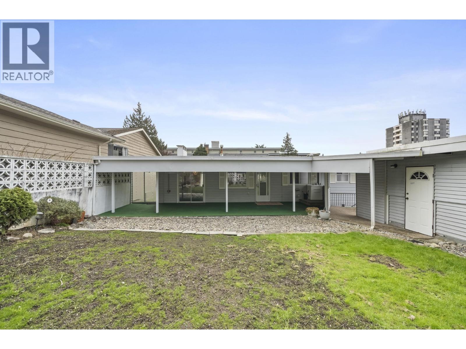 39 Mott Crescent, New Westminster, British Columbia  V3L 4L8 - Photo 38 - R3107529